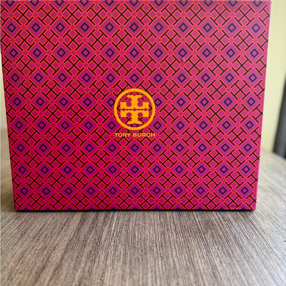 Tory Burch Tan Leather Heeled Boots only worn 2 times - Picture 3 of 3